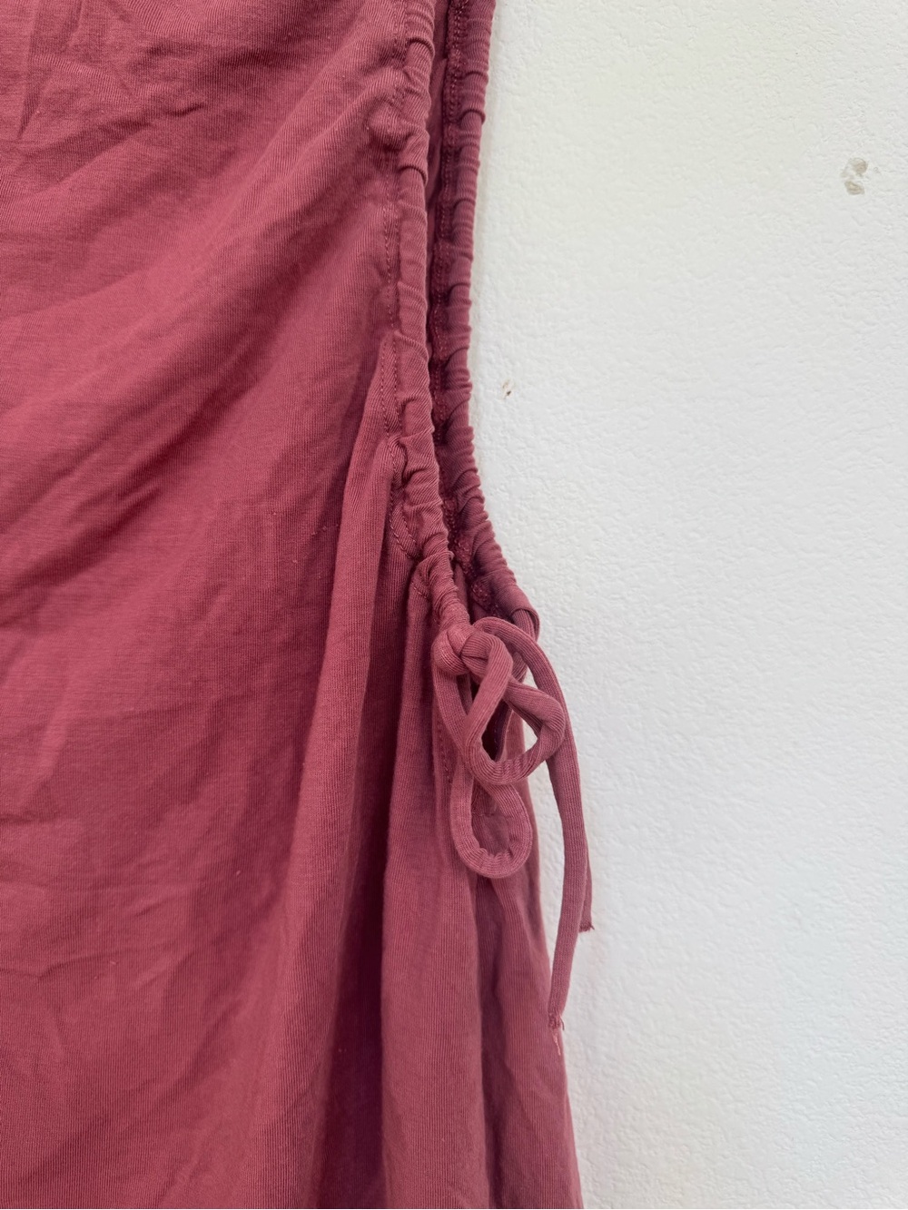 Fabletics Mauve Rose Ruched-Side Tank - Picture 2 of 6